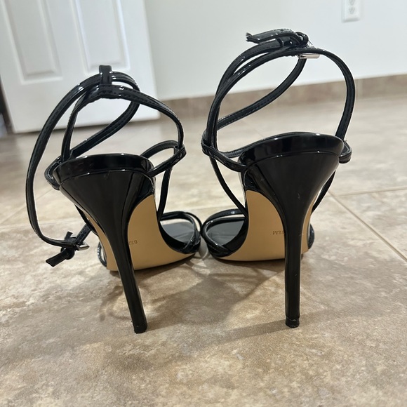 Calvin Klein Elegant Black Strappy Heels - Picture 4 of 8